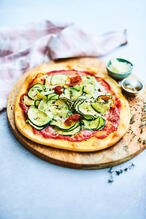 Pizza de courgettes et jambon