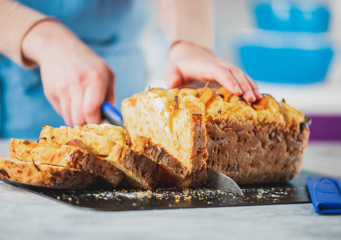 Tupperware Butternut-Feta-Cake 