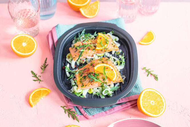 Tupperware Lachs auf Fenchelbett 